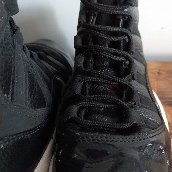 AIR JORDONS! - Picture 7 of 10